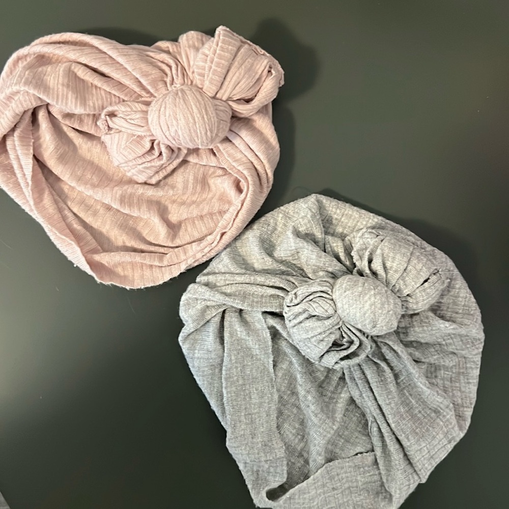 2 Top Knots head coverings size medium (6-12 months)